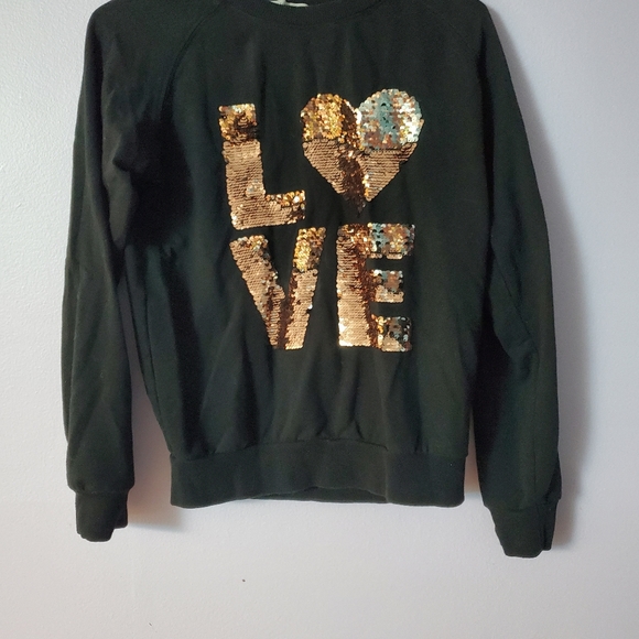 Active USA Sweaters - Sweatshirt